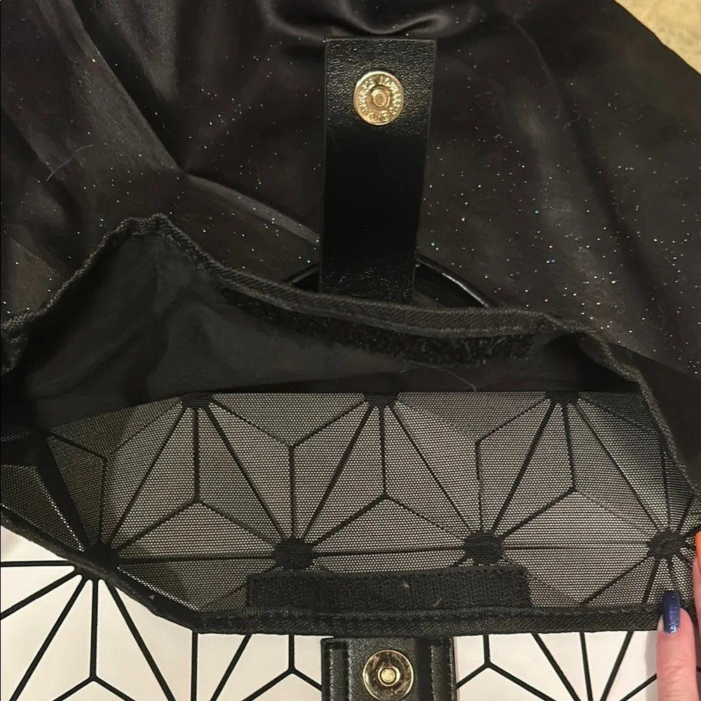 Stylish Black and White Geometric Tote/Backpack